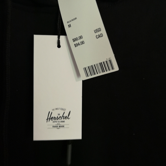 🌸 NWT Black Herschel Hoodie🌸 - Picture 4 of 5